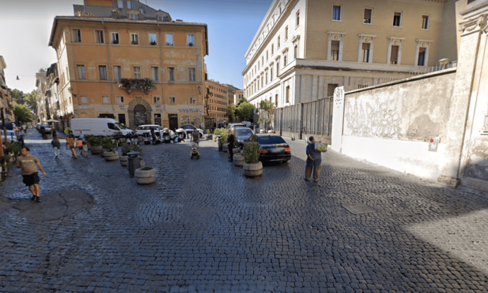 piazza san calisto trastevere