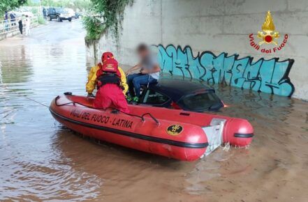 Ragazzo soccorso a Latina