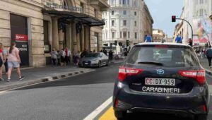 Carabinieri nel Centro storico di Roma