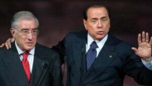 Marcello dell'Utri ha ricevuto 30 milioni di euro dal defunto ex premier e non ha retto all'emozione. "Piango da stamattina"