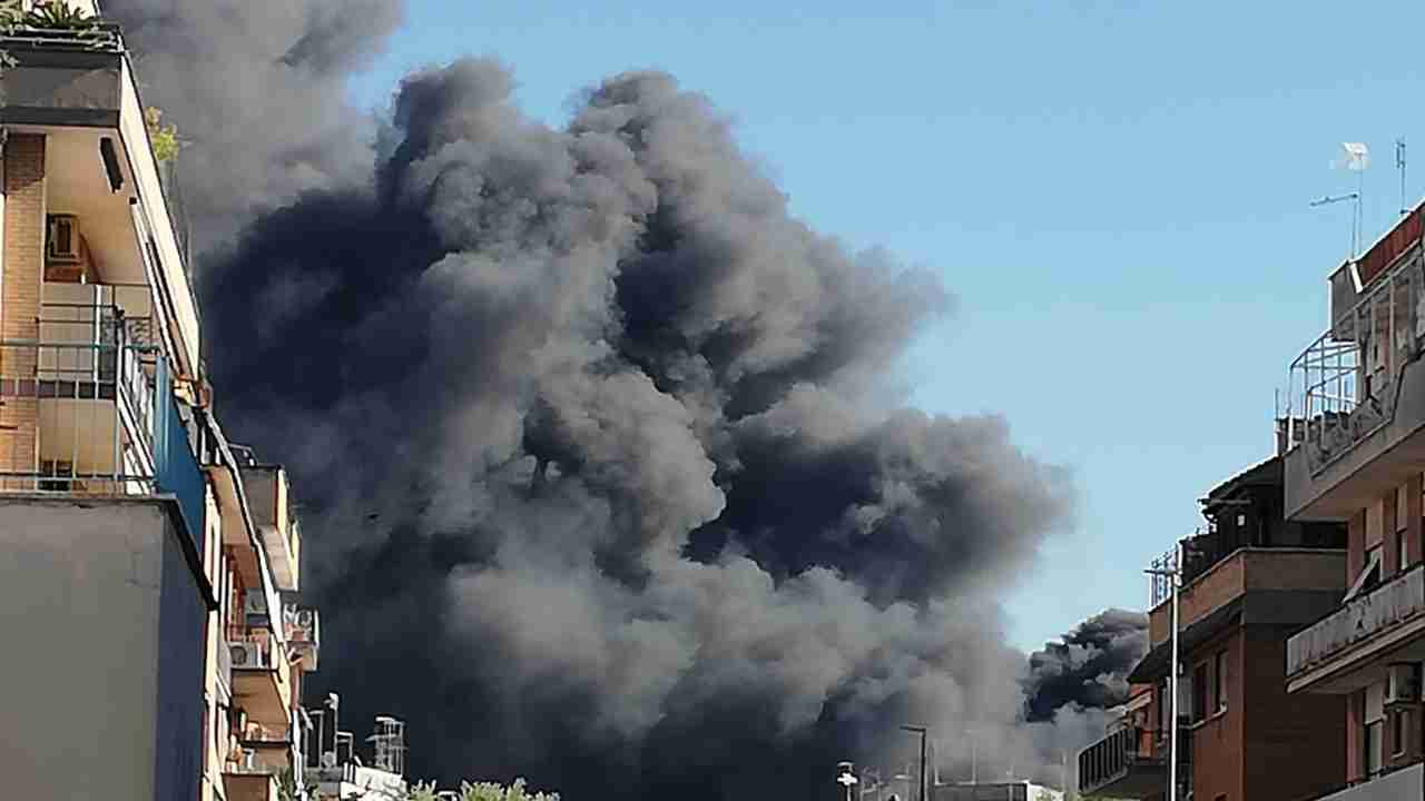 Incendio al Parco di Centocelle