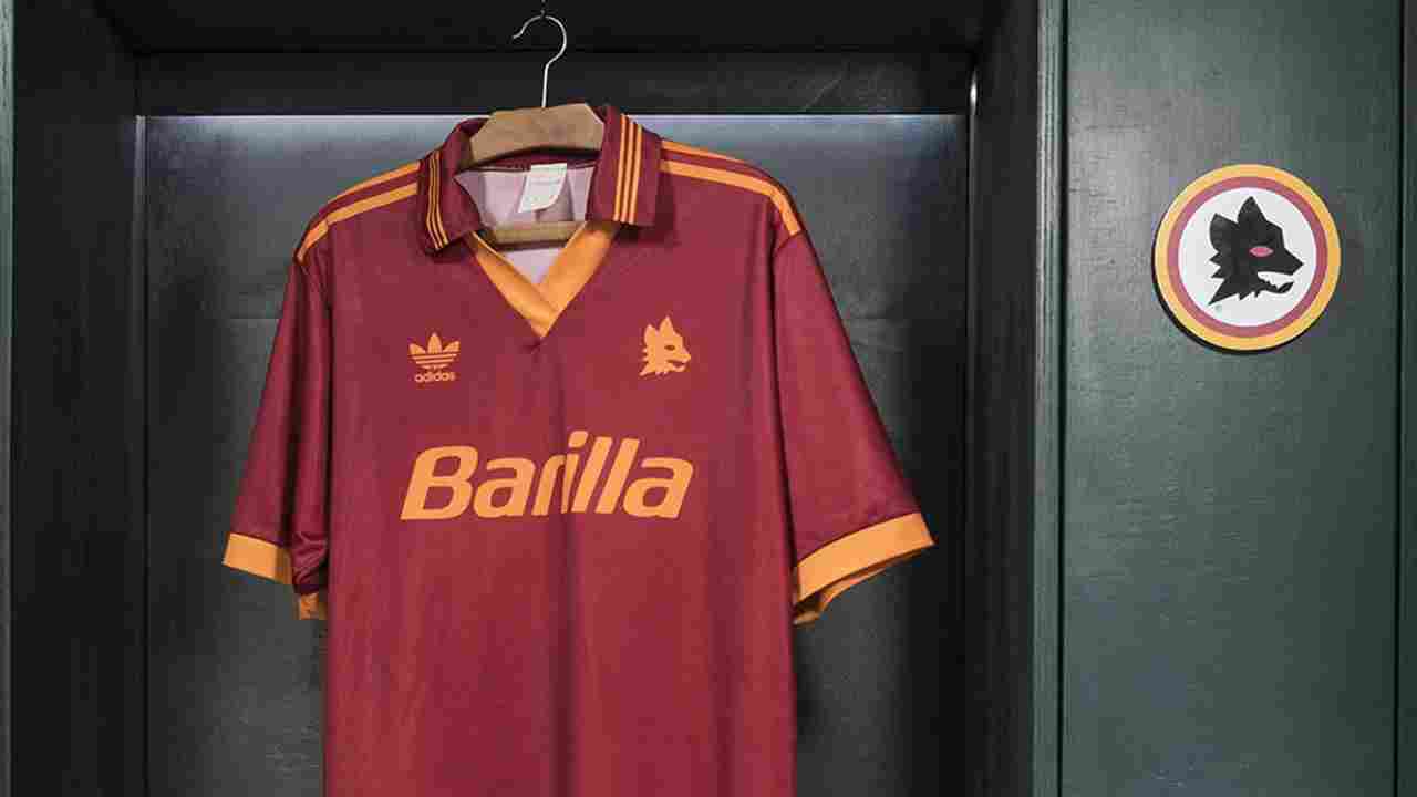 Foto dell'adidas top