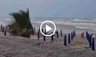 Mare in tempesta ad Ardea