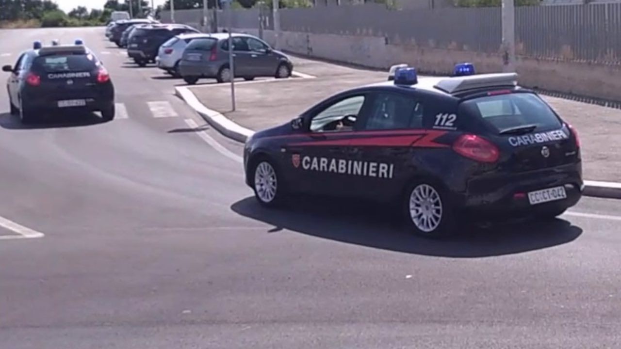 L'intervento dei Carabinieri a Pomezia
