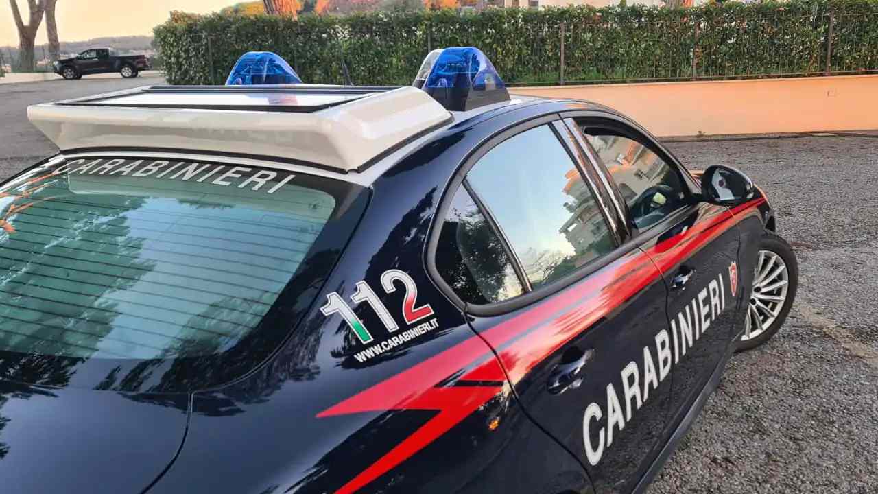 Donna molestata in centro a Velletri