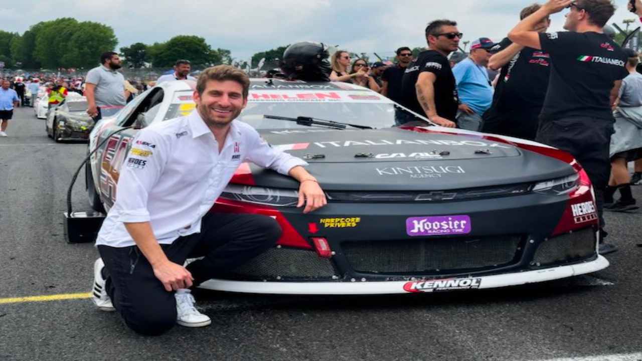 Il noto pilota Alberto Naska sarà a Vallelunga per la Nascar Whelen Euroseries. Il campione è determinato a vincere