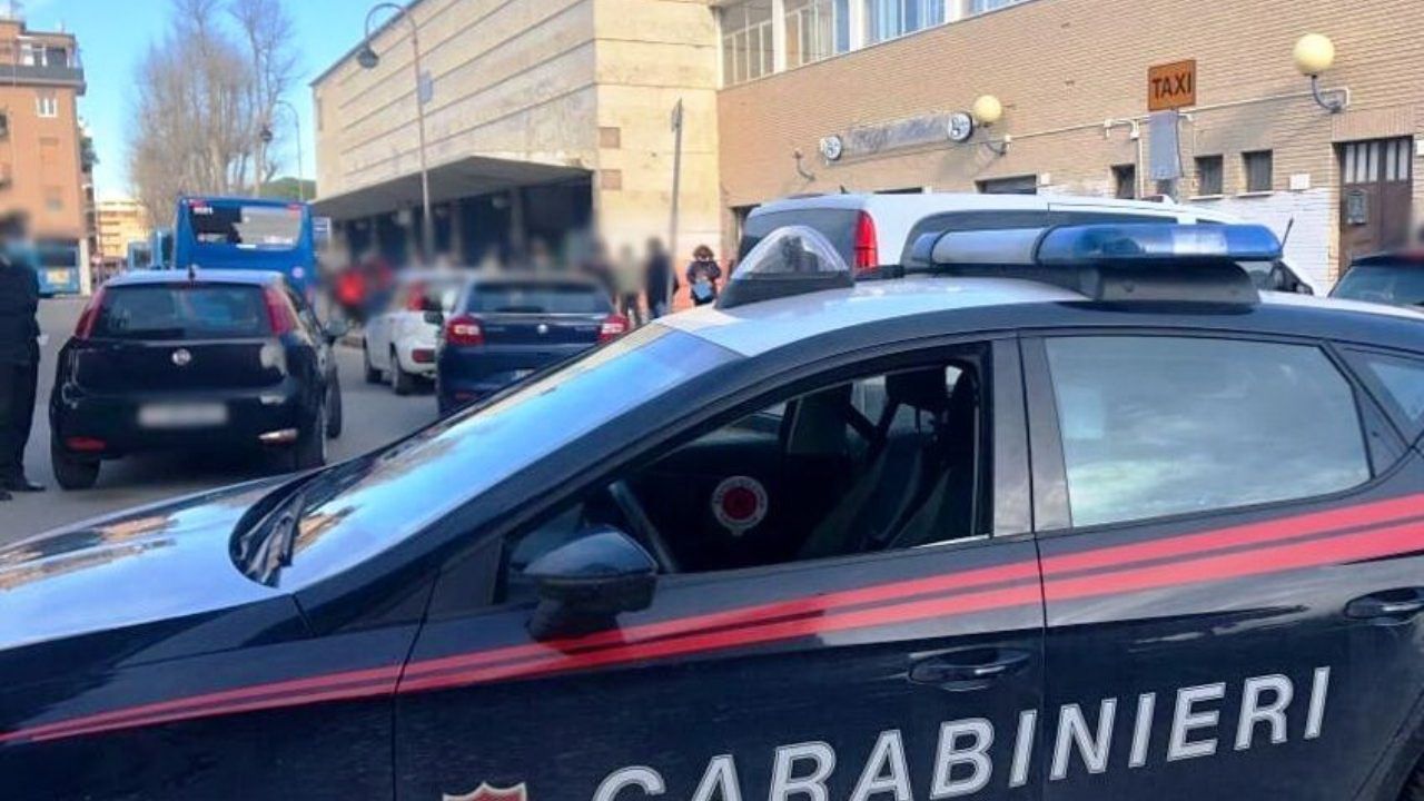 locale sequestrato a ostia lido