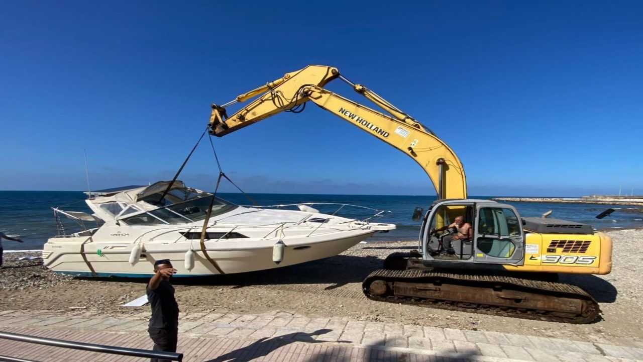 barca Marina di Civitavecchia