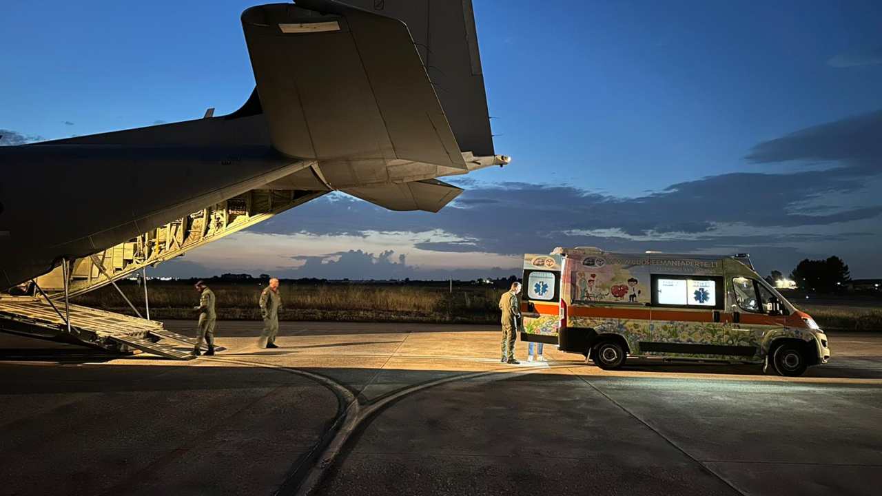 Volo salva vita Bambino Gesù di Roma