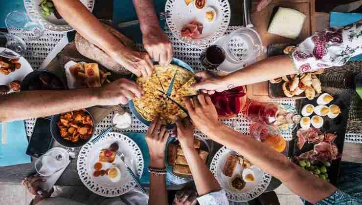 Amici al ristorante