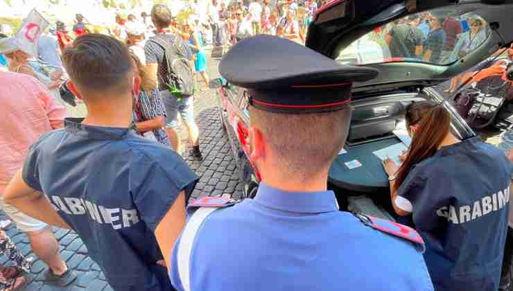 Carabinieri al Centro di Roma