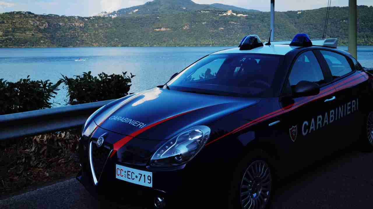 Carabinieri al Lago di Albano