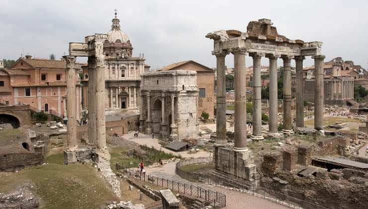 Roma e il suo dialetto, modi di dire ed espressioni