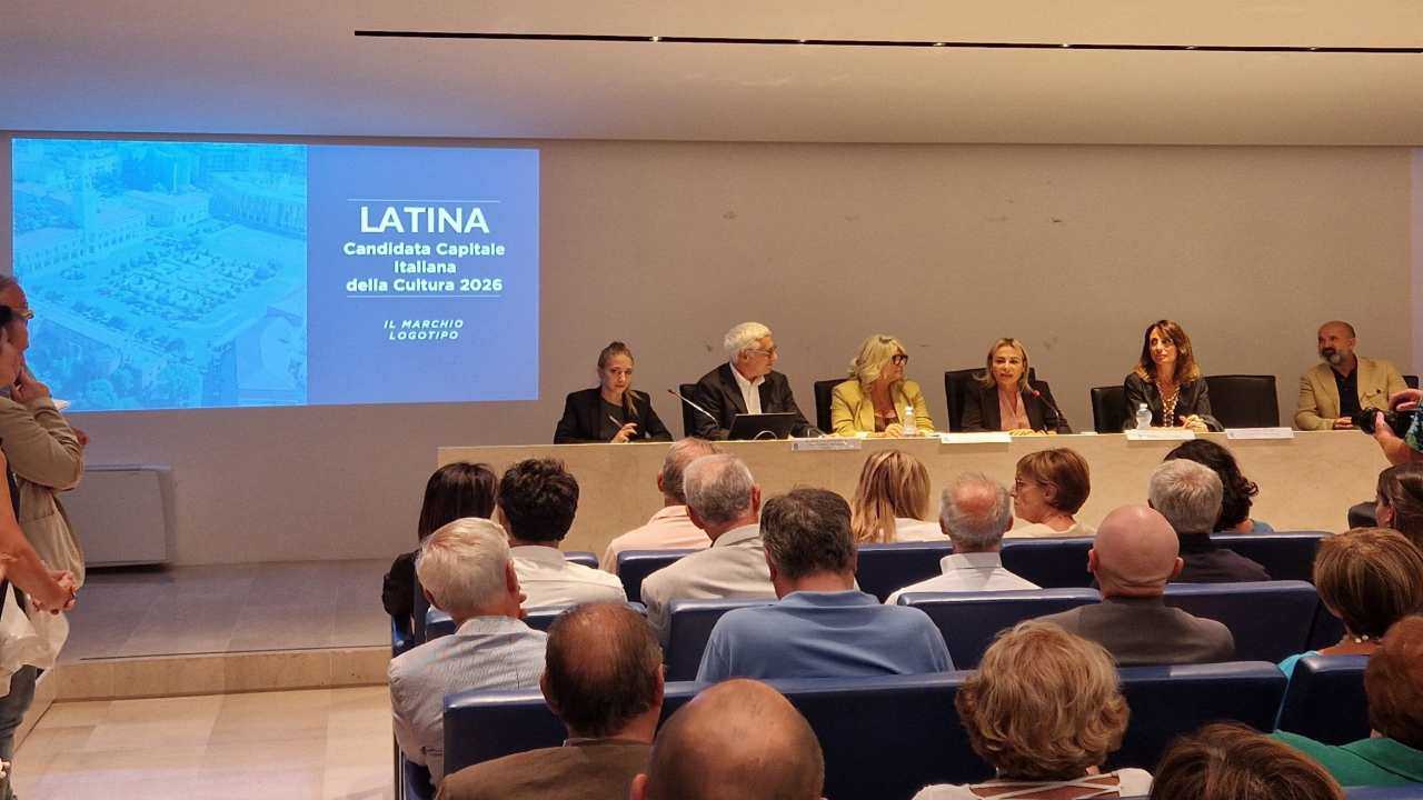 Latina presenta in conferenza stampa la candidatura come Capitale Italiana della Cultura per il 2026. I tre asset.