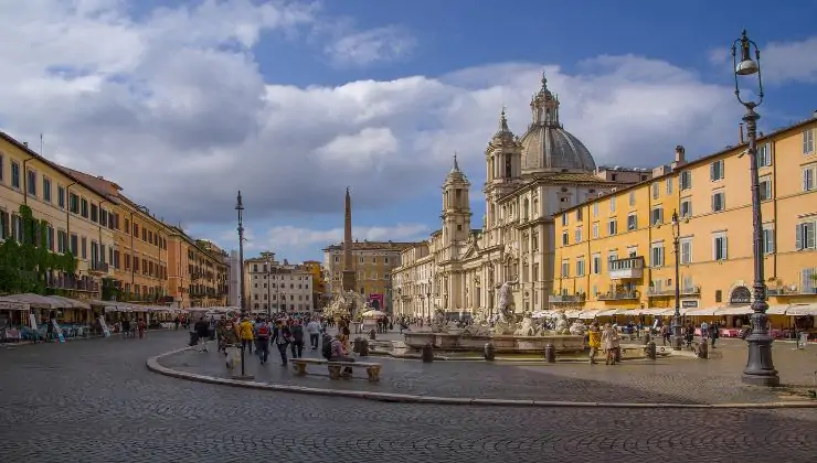 Maledizione di Piazza Navona Maledizione di Piazza Navona