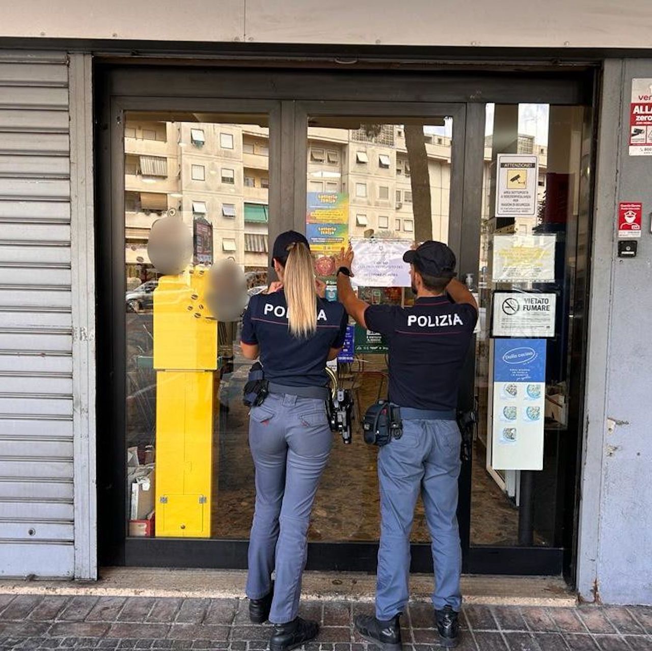 locale chiuso a Casal Bruciato