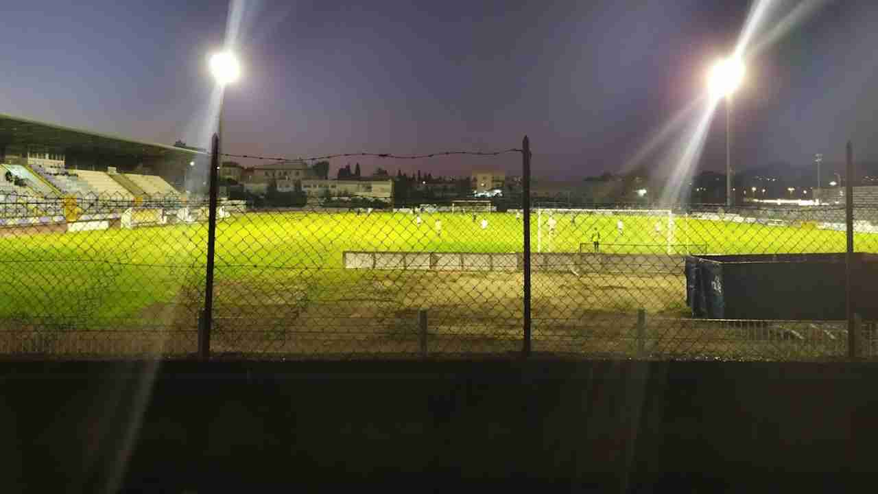 Stadio di Aprilia nelle ore notturne