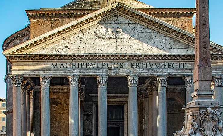 a pochi passi dal pantheon