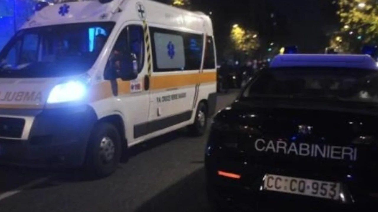 Ambulanza Carabinieri notte