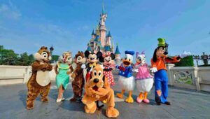 Disneyland Paris, i colloqui anche in Italia