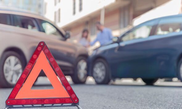 Truffa assicurazioni finti incidenti stradali