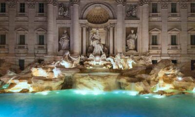 La Fontana di Trevi, storie, mito, leggende, struttura, descrizione usi e costumi. E il motivo per cui ha assunto tale denominazione.