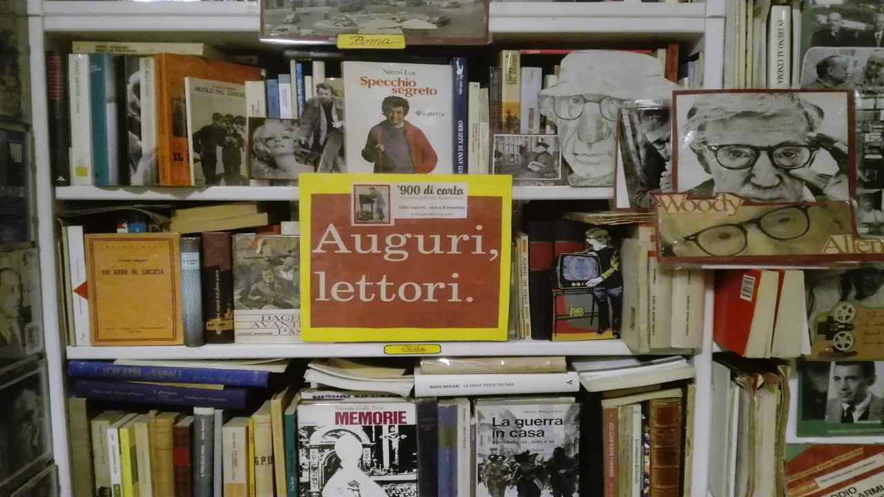 La libreria '900 di Carta, a cura di Archie R. Pavia. Una gioielleria del libro a Roma, uno spazio senza tempo, per i lettori accaniti.