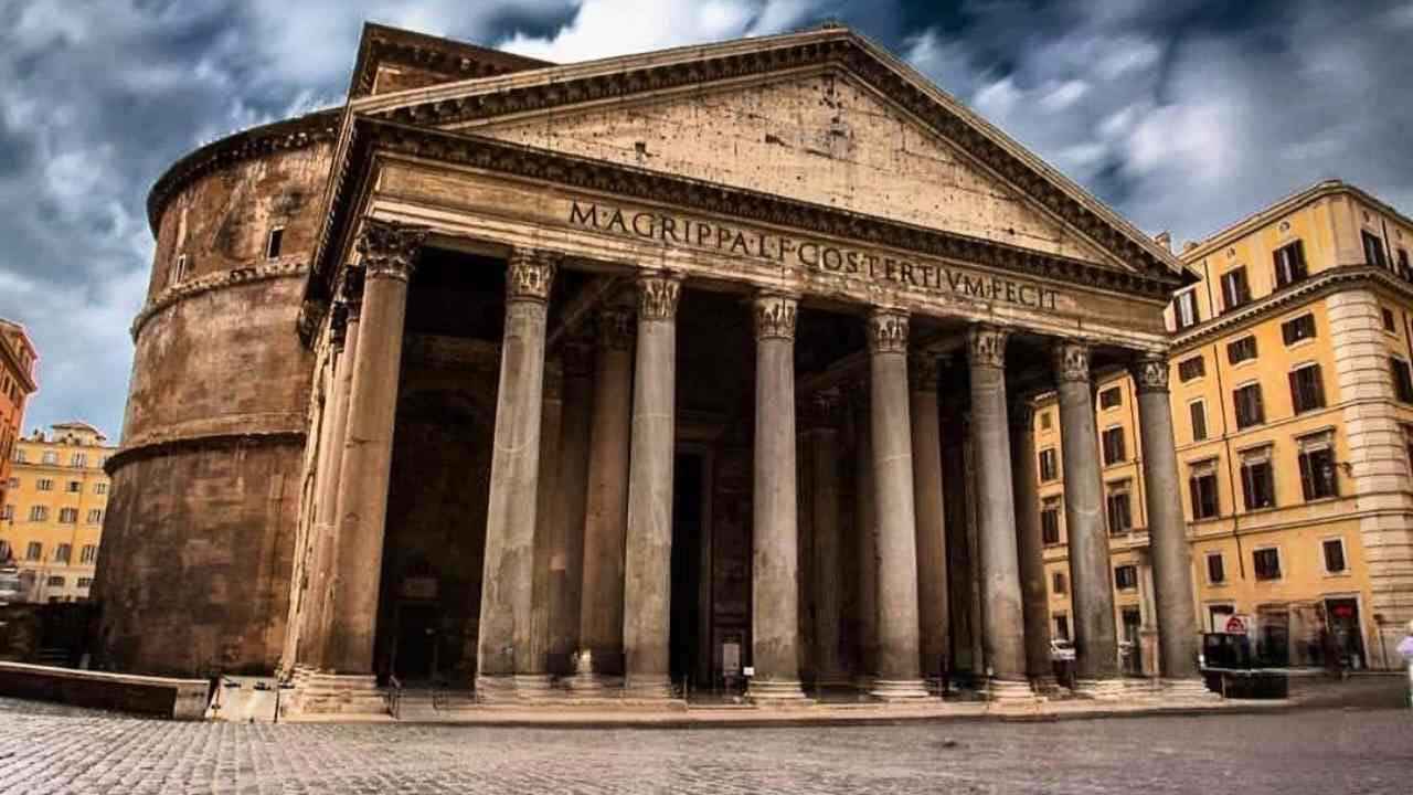 Per quale motivo non piove nel Pantheon