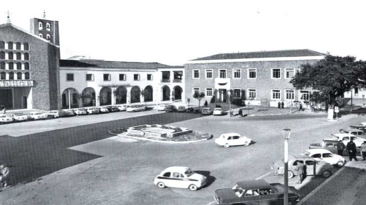 Le peculiarità demografiche e industriali di Pomezia, con uno sguardo maggiore sugli anni 70 del secolo scorso.