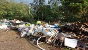 I dati a due mesi dall'installazione di fototrappole al fine di scovare incivili che sversano rifiuti illegalmente presso Ostia.