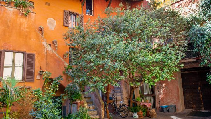 Arco degli acetari Roma