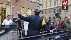 Aggressione metro Ottaviano