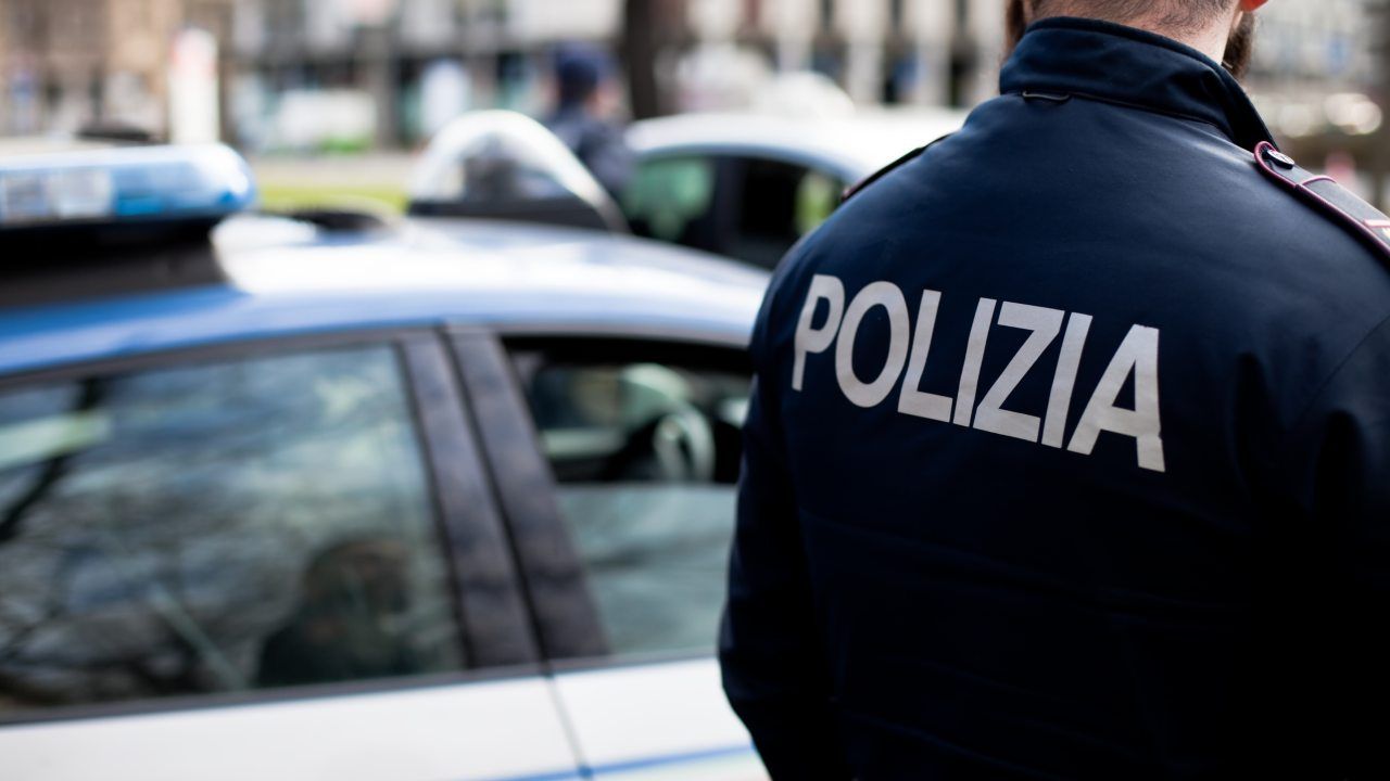 Polizia 