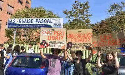 protesta pomezia studenti
