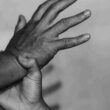 violentata, minacciata e costretta a prostituirsi dal fidanzato