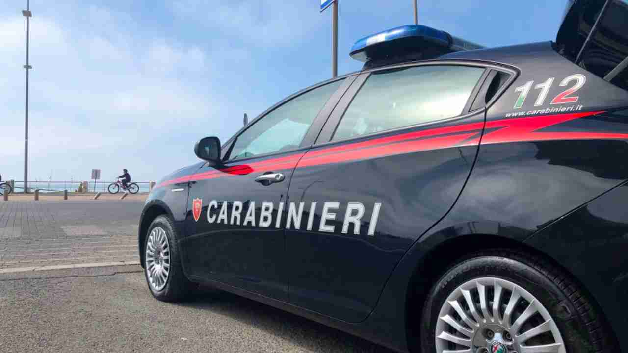 Carabinieri ostia