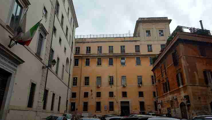 Edificio del Liceo Vittorio Colonna