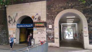 Fermata metro di Basilica San Paolo a Roma