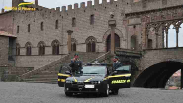 Guardia di Finanza sotto il Duomo di Viterbo