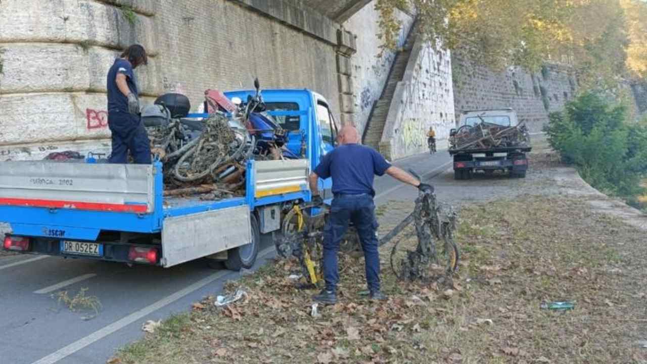 rifiuti tevere