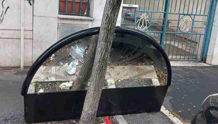 Ringhiera letto segnalata da Trovamiqua