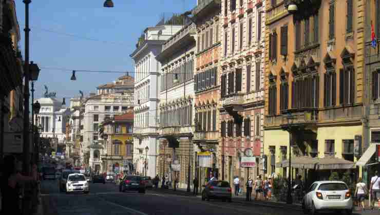 Via Nazionale a Roma