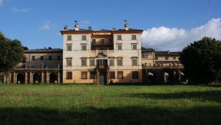 Villa Taverna Borghese (Parisi)