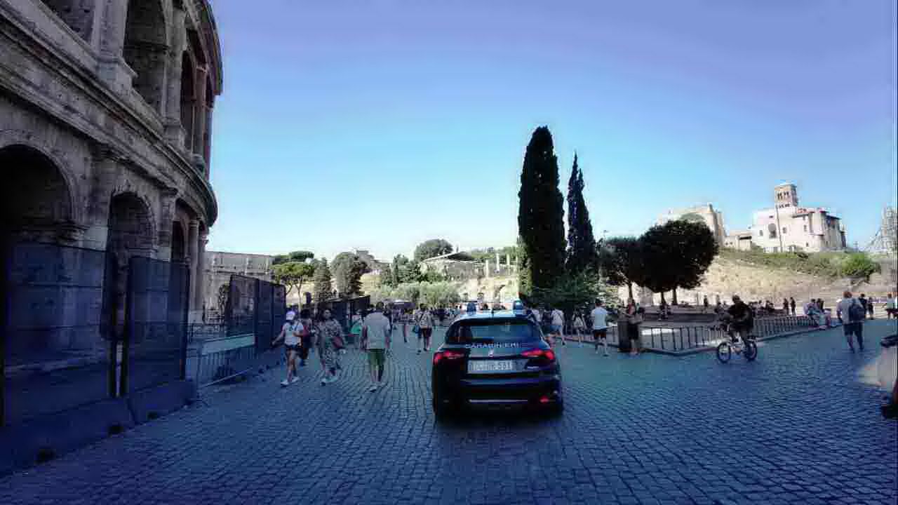 carabinieri colosseo