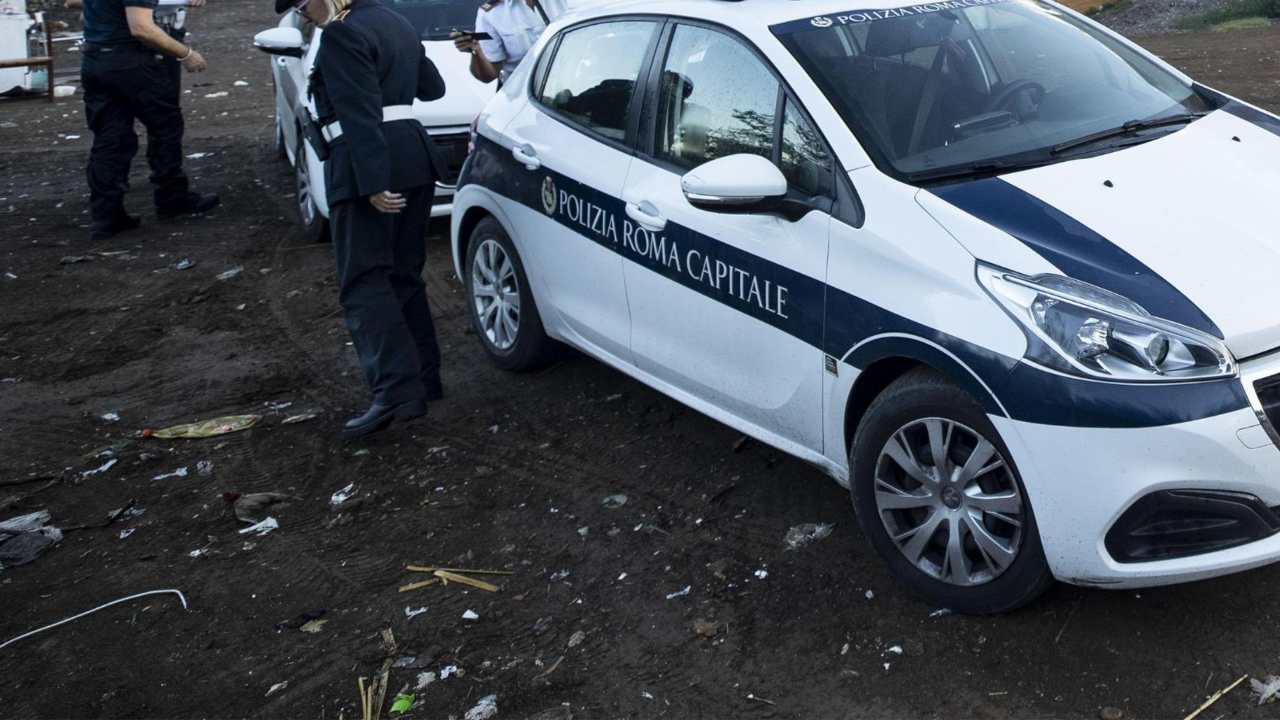 Sgomberi nomentano polizia locale