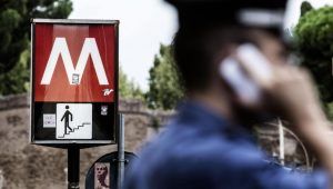 aggressione metro san giovanni