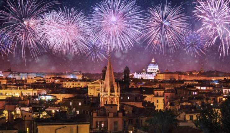 Fuochi d'Artificio sopra Città Eterna