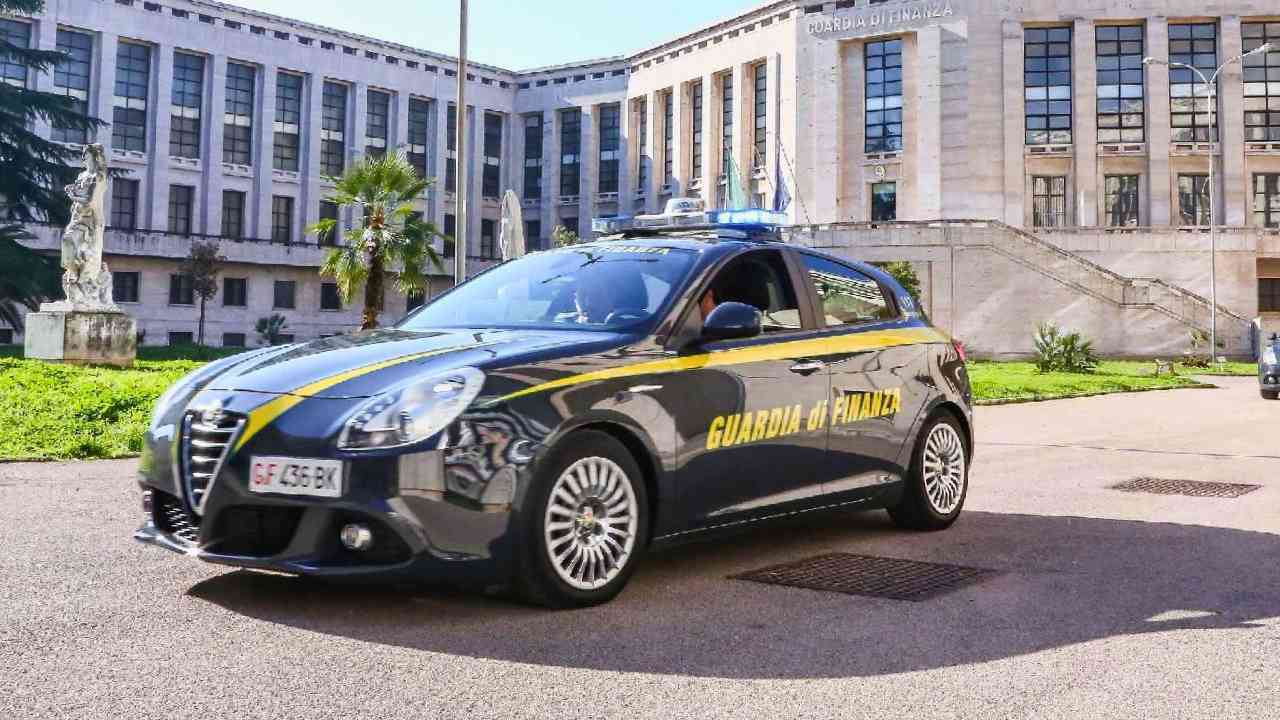 Guardia di Finanza Latina