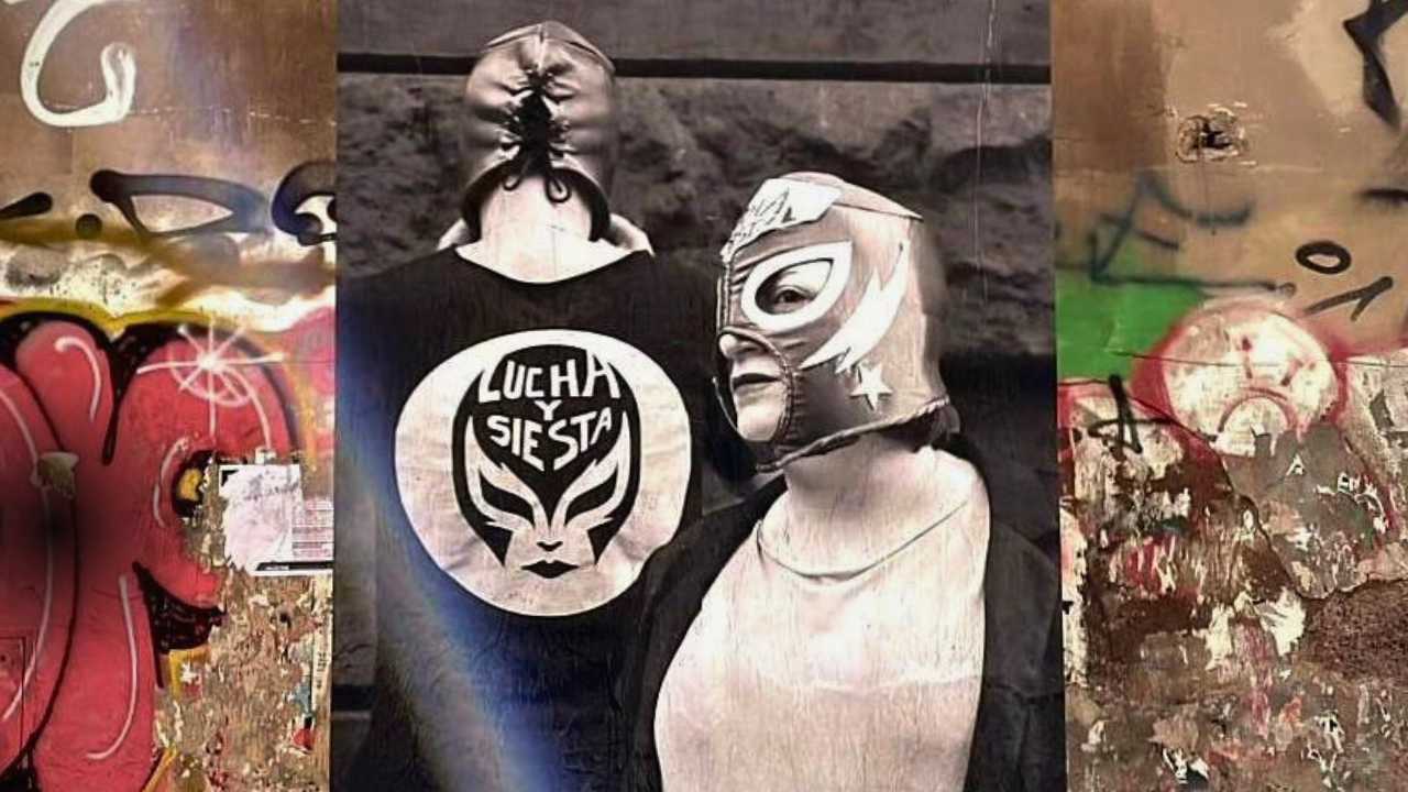 Immagine donne luchador per Lucha y Siesta a Roma