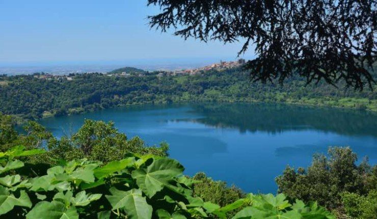 lago di nemi